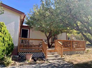 4 Vigil Rd, Taos, NM 87553