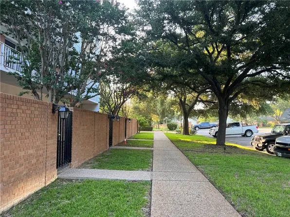 4924 Cobbs Dr APT 1C, Waco, TX 76710