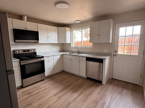 528 SE Centennial St #528, Bend, OR 97702