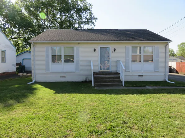 7 S Daisy Ave, Highland Springs, VA 23075