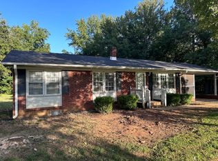 1013 N Frazier Rd, Mebane, NC 27302