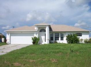620 NW 19th Ave, Cape Coral, FL 33993
