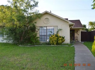 6066 Dooley Dr, The Colony, TX 75056