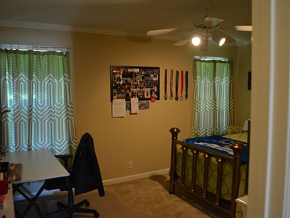 5th image of 1828 Keeneland Ct