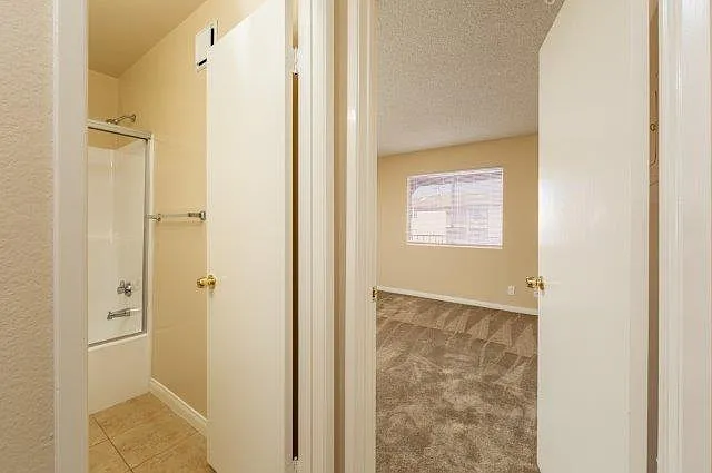 1365 Newport Ave #202 — Photo 7