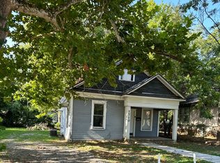 1710 Poplar St, Van Buren, AR 72956