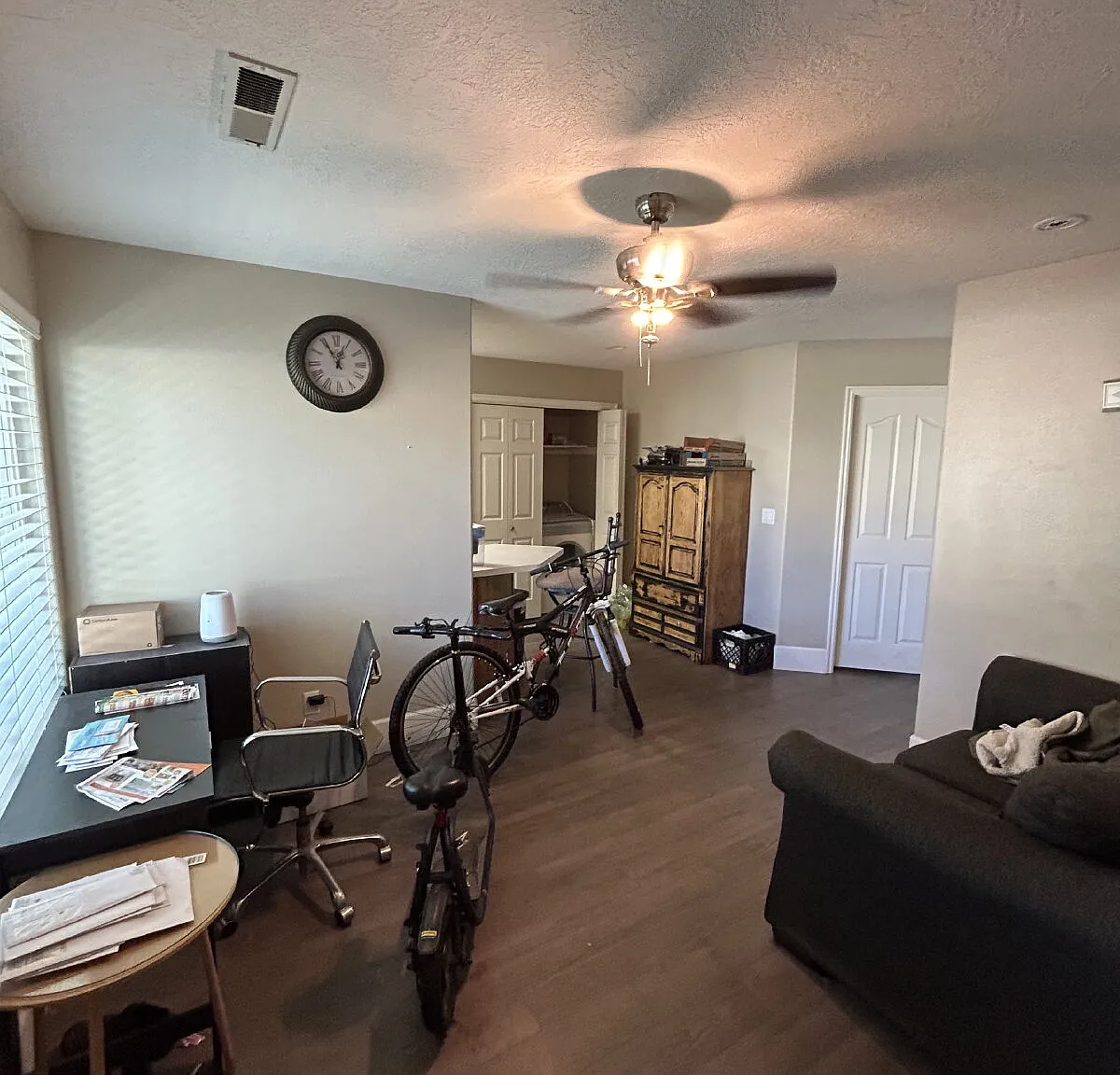 1 bed, 1.0 bath, $550 — Photo 2