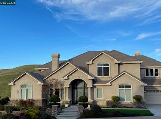 1021 Pebble Beach Dr, Clayton, CA 94517