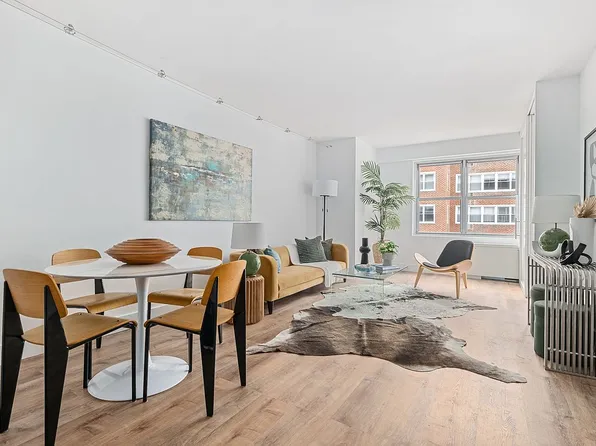 205 3rd Ave #12P, New York, NY 10003