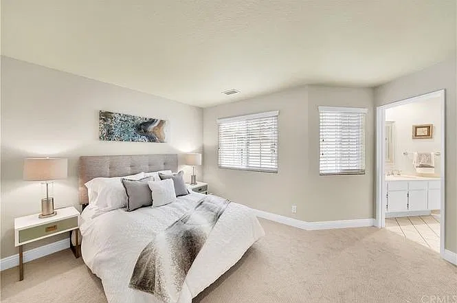 24332 Dale Dr — Photo 1