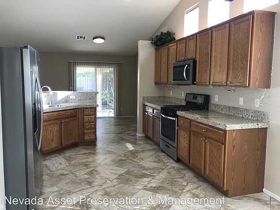 4th image of 4146 W El Campo Grande Ave