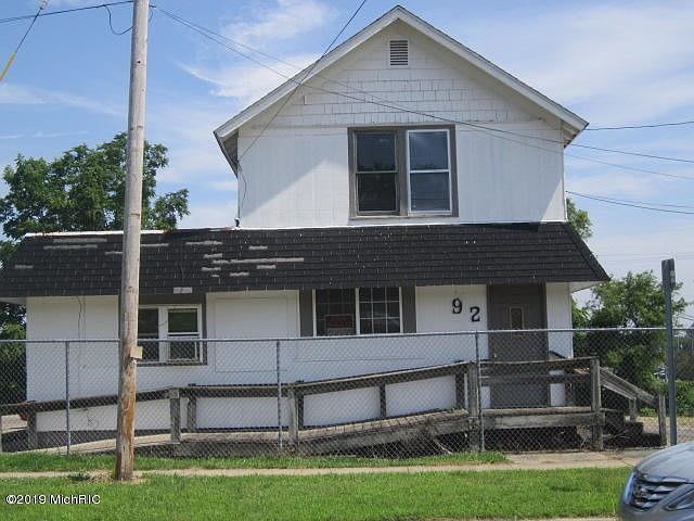 2nd image of 92 Upton Ave