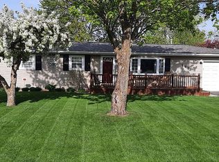 383 Harvey St, Freeland, MI 48623