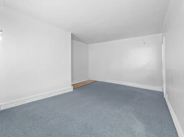 941 Jerome Avenue image 3 of 11