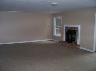 7 Joy Rd, Salisbury, MA 01952