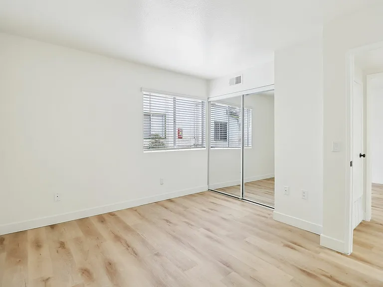 Bella Vista — Photo 20