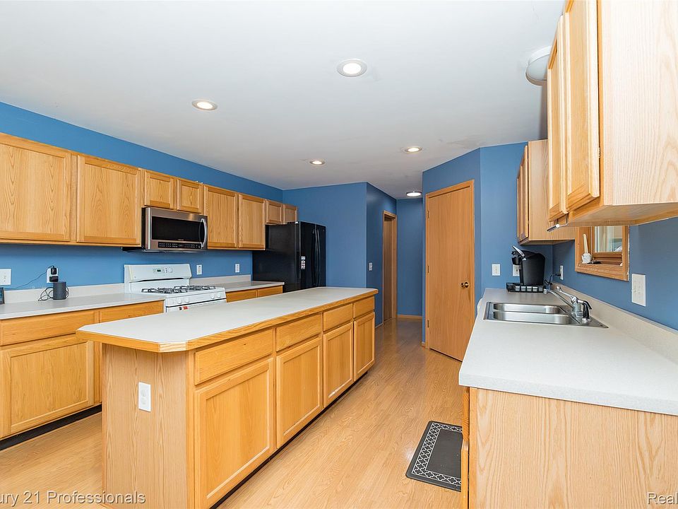 6591 Windiate Rd, photo 9