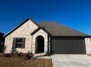 552 Meadow Run Dr, Van Alstyne, TX 75495