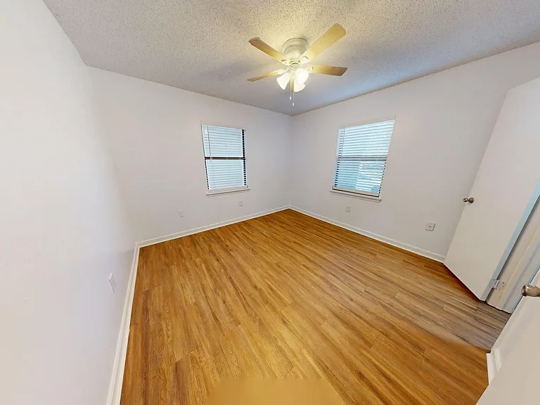 362 Filmore Dr — Photo 24