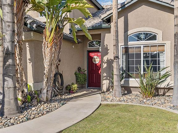 5th image of 4927 Sanderling Ln