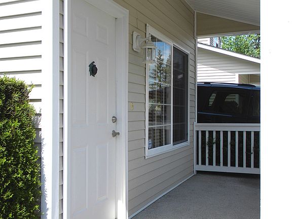 4th image of 26415 103rd Ave SE