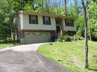 3676 Blangey Rd, Highland Heights, KY 41076