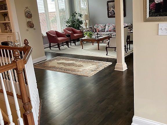 3rd image of 8036 Heyward Dr