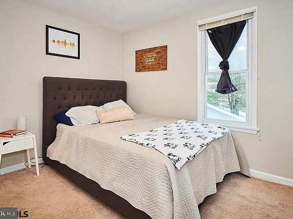 5th image of 404 Orlando Ave