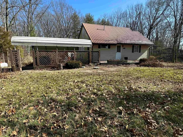 4755 S Woodbine Dr, Bloomington, IN 47403