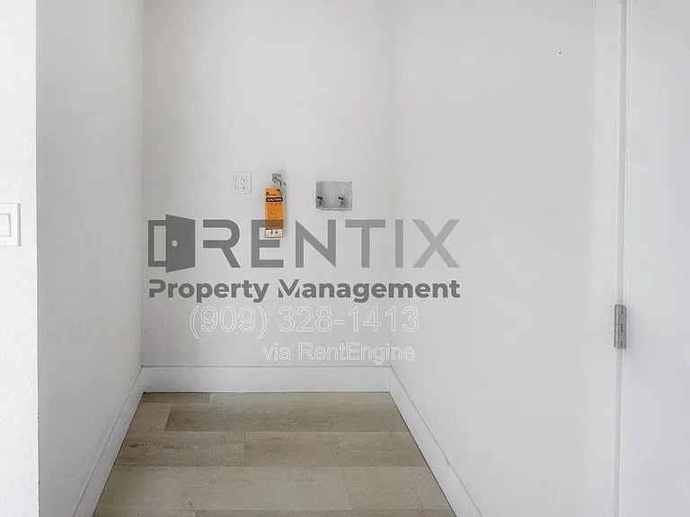 787 N Reservoir St — Photo 11