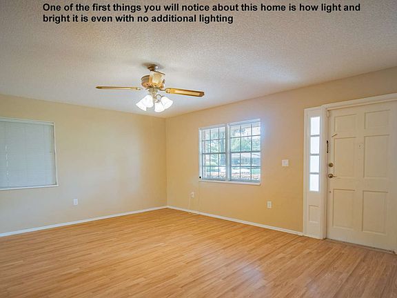 2nd image of 191 SE Osceola Pl