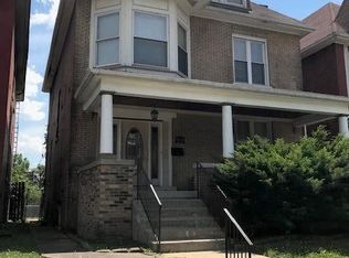 5090 Cabanne Ave, Saint Louis, MO 63113