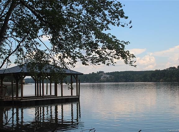 2nd image of 1792 Waters Edge Dr #61