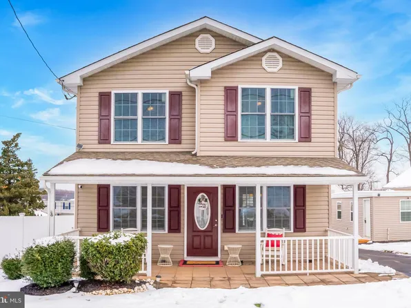 4581 Oak Ave, Feasterville Trevose, PA 19053