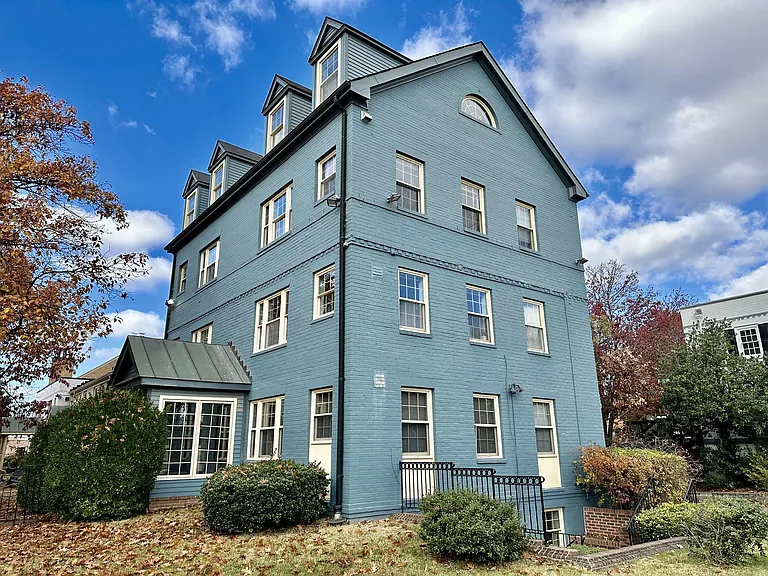 907 Church St — Photo 21