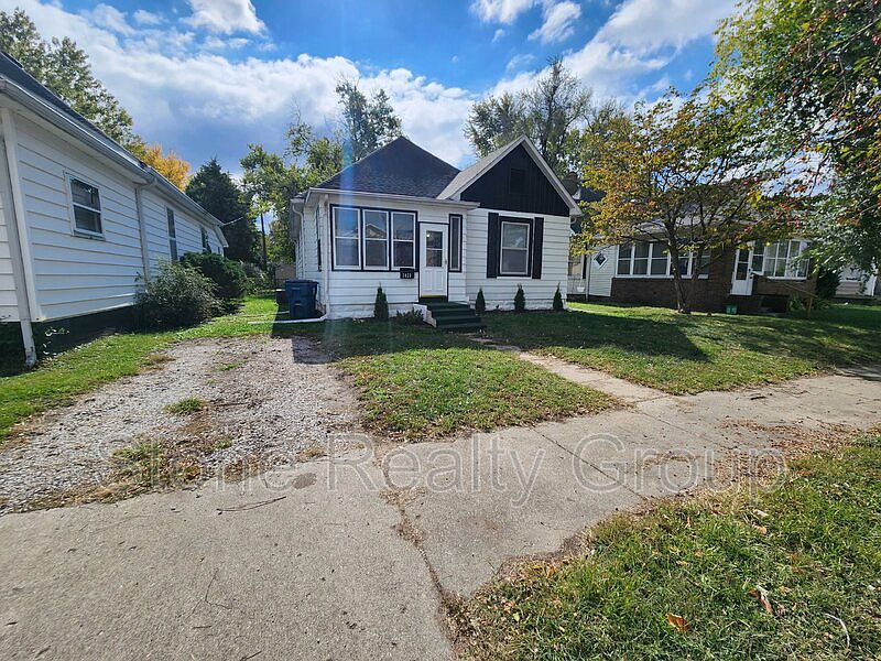 1st image of 1423 North Ave