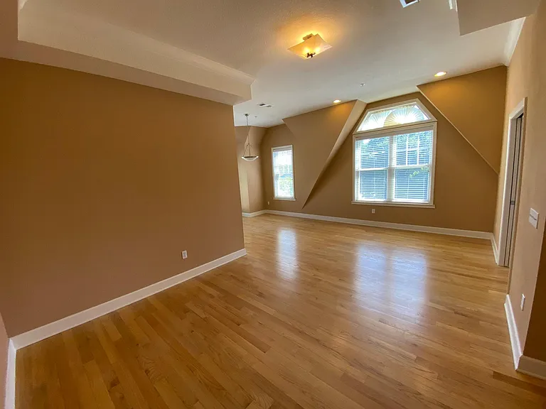 230 Bryant St #19 — Photo 3
