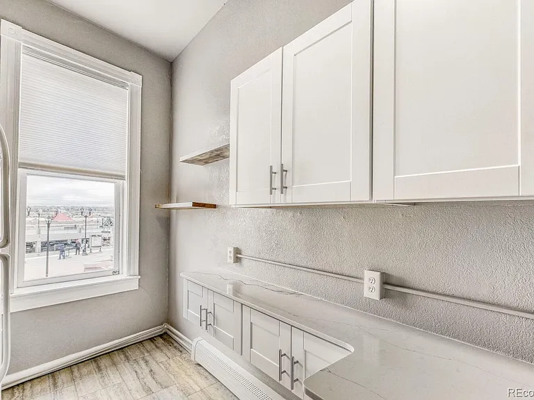 5630 Webster St #3 — Photo 7