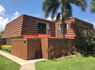 3900 County Line Rd APT 2B, Jupiter, FL 33469