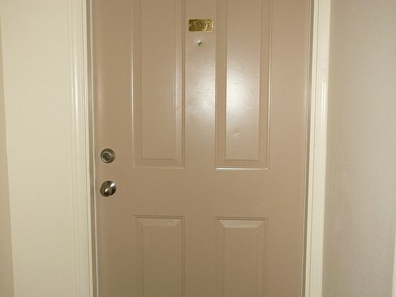 3rd image of 18621 Blueberry Ln Unit B203