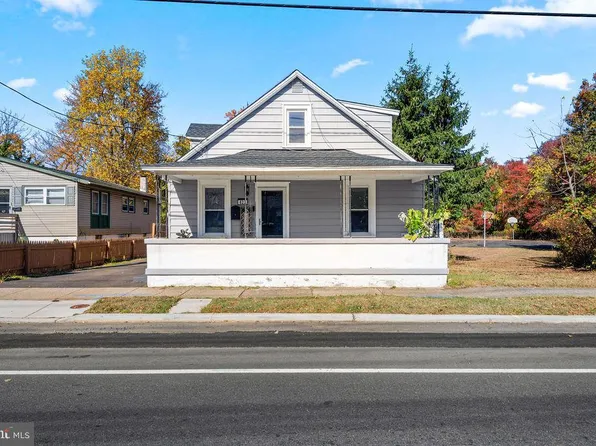 623 E Evesham Ave, Magnolia, NJ 08049