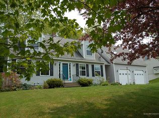 51 Gateway Commons Dr, Gorham, ME 04038