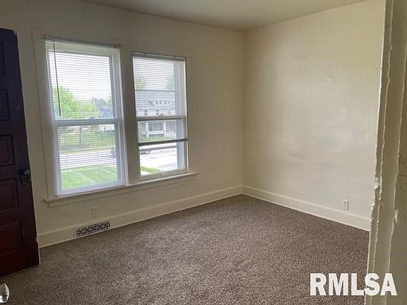 2nd image of 710-712 25th St