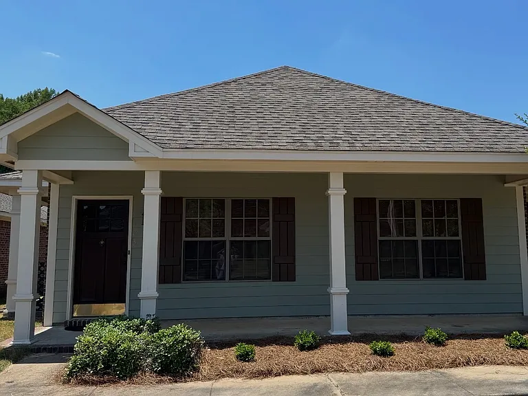123 Cypress Cir #15 — Photo 1