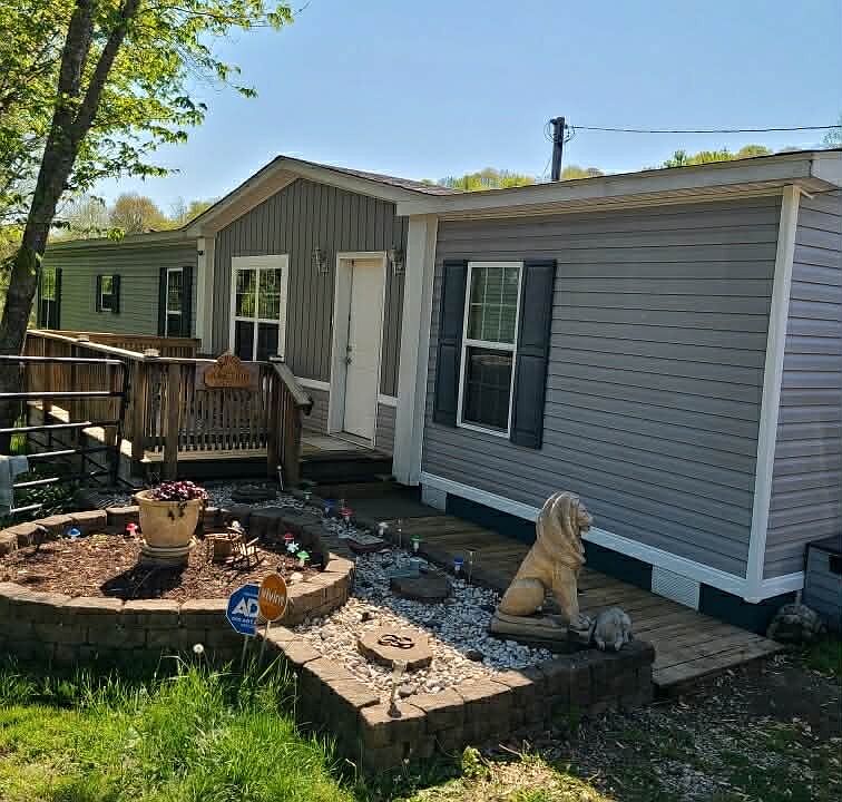 1st image of 521 Hiwassee Rd