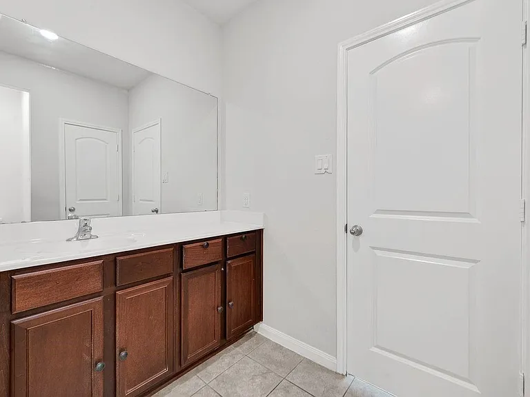 228 Elm Patch Dr — Photo 21
