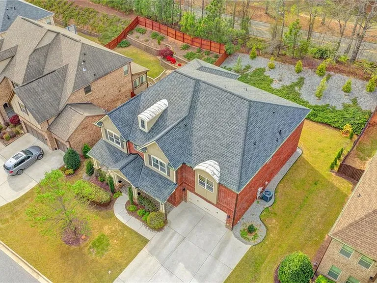 2540 Maple Ridge Ln — Photo 63