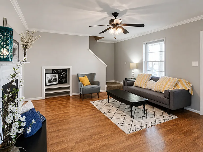 121 Ellington Pl — Photo 6