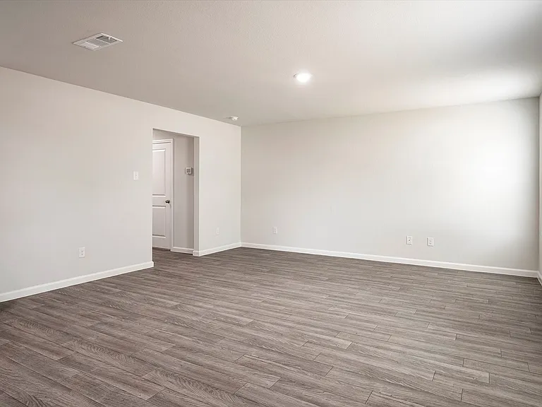 7352 Tin Star Dr — Photo 6