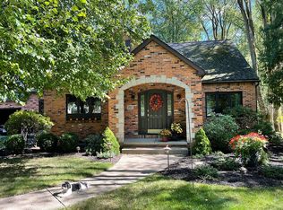 3815 N Freeman Rd, Orchard Park, NY 14127